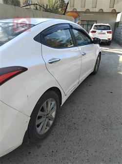 هیۆندای ئەلەنترا